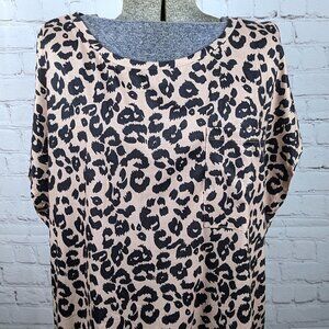 NWT Leopard Print Short Sleeve Top 2XL